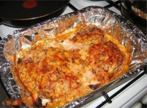 Свинина с сыром и грибами в духовке Свинина с сыром и грибами в духовке